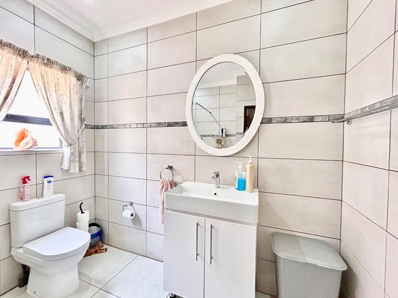 2 Bedroom Property for Sale in Leloko Lifestyle Estate North West